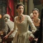 Claire Fraser in a corseted dress